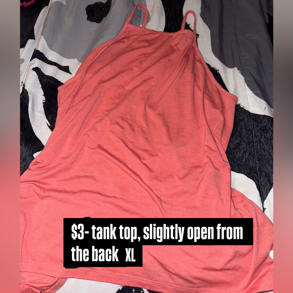 Workout set/ tops & a hoodie